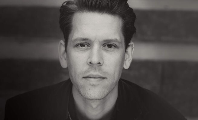 Sascha Laue als Dancecaptain