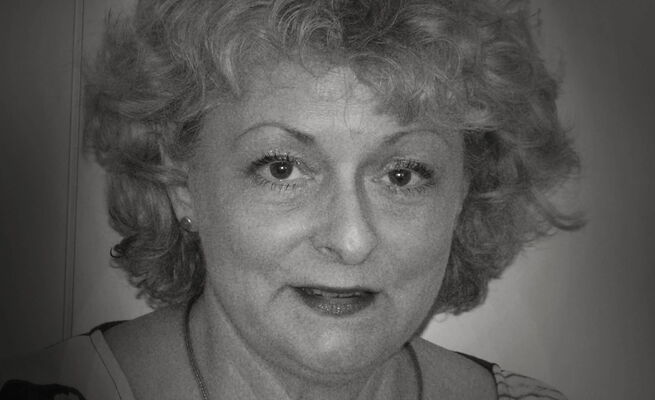 Angelika Wallbrecht als Kostümbild / Werkstatt