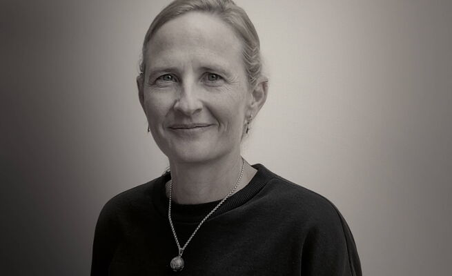 Kathrin Widmer als Requisite