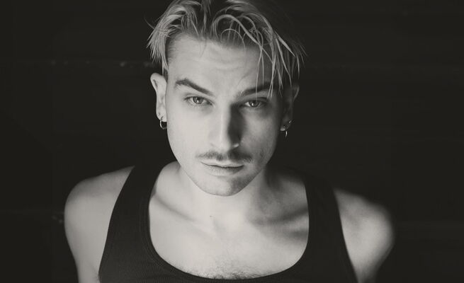 Robert Lankester als Riff