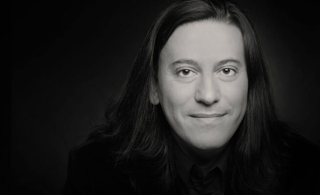 Milcho Borovinov als Graf Horn