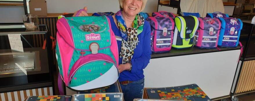 25 Schulranzen und 20 Schulrucksäcke – Spendenaktion für Kinder aus der Ukraine