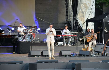 Till Brönner und seine Band.