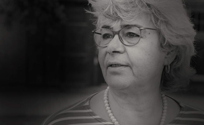 Susanne Boschert als Requisite