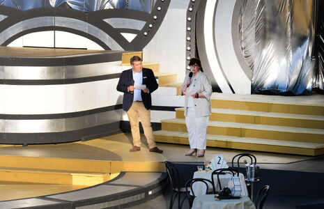 Ministerin Sabine Sütterlin-Waack und Geschäftsführer Falk Herzog begrüßten rund 900 Premierengäste.