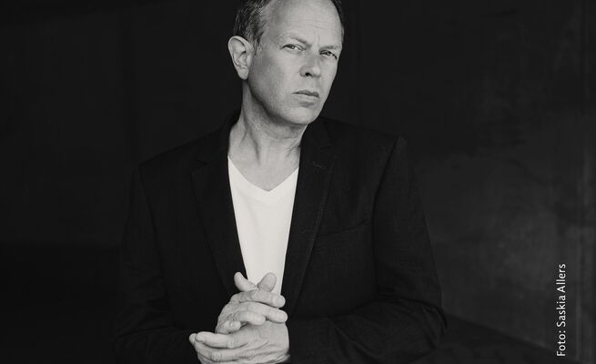 Volker Metzger als Doc 