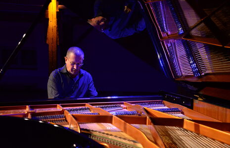 Ein grandioser Auftrakt: Chris Jarrett spielte auf der Studiobühne. Foto: EFS