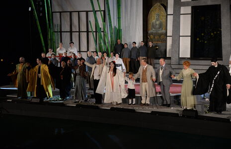 Standing Ovations für das Ensemble und Team von "Madama Butterfly"