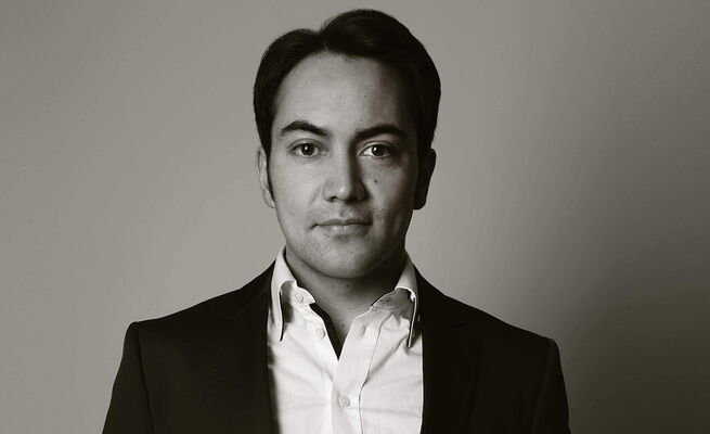 Carlos Moreno Pelizari als Alfredo Germont